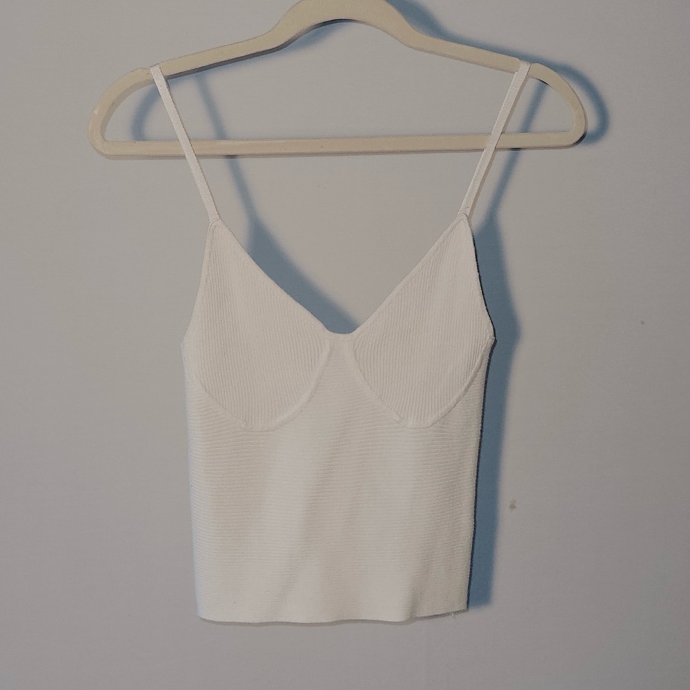 URBAN OUTFITTERS TANK